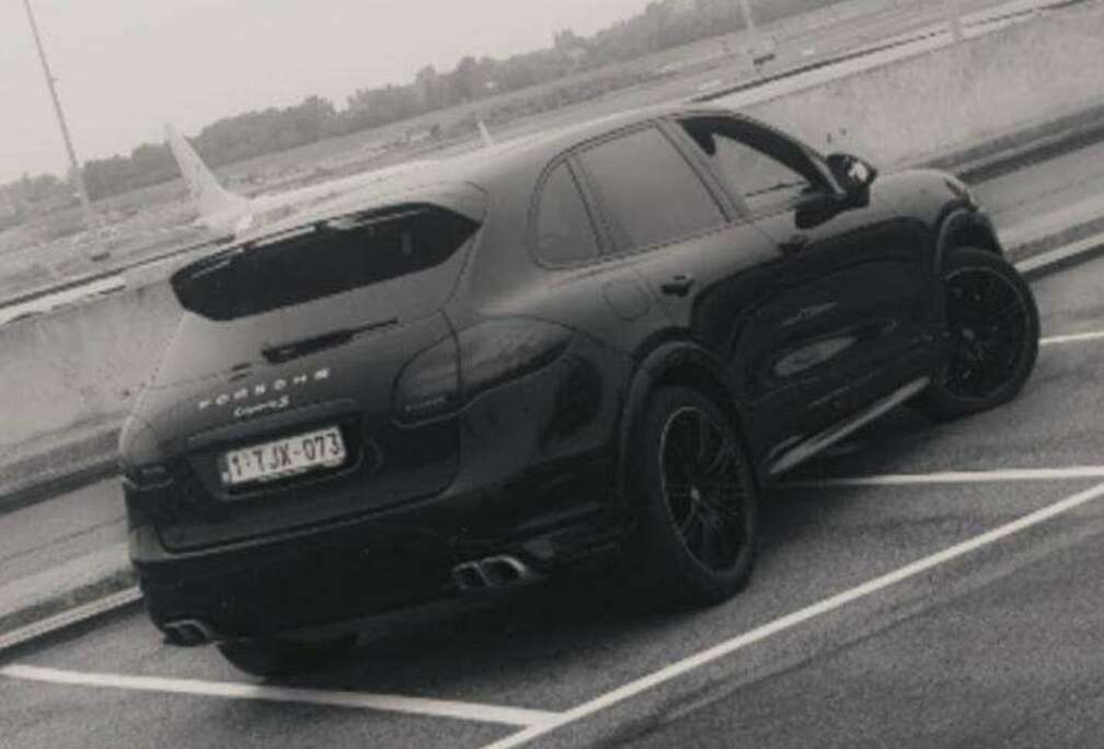 Porsche Cayenne 4.2 BiTurbo V8 S Tiptronic S