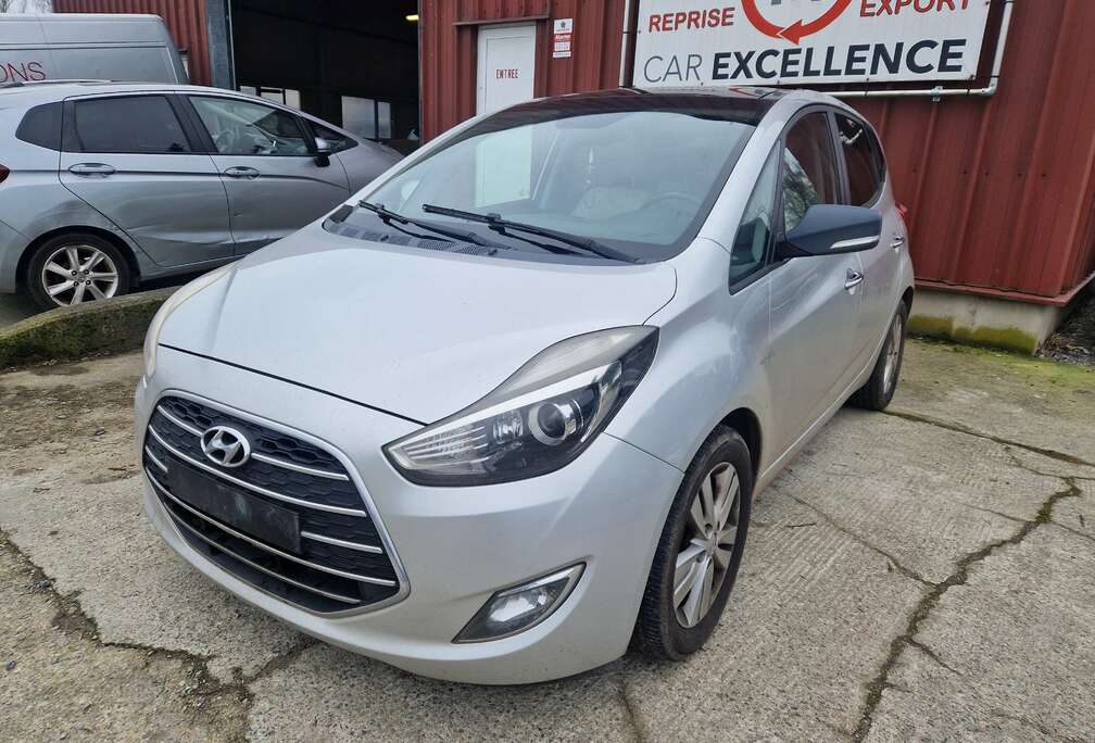 Hyundai iX20 1.6 CRDi Cross