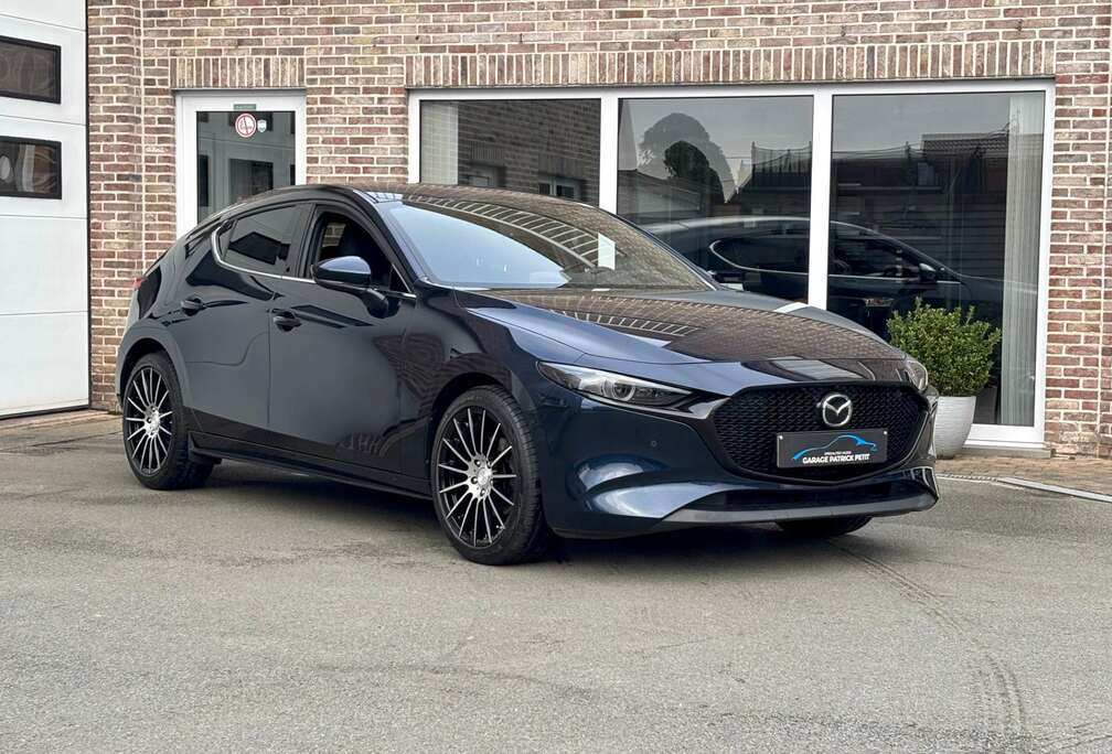 Mazda 3 2.0 M-HYBRID / 360 camera / Bose / Trekhaak