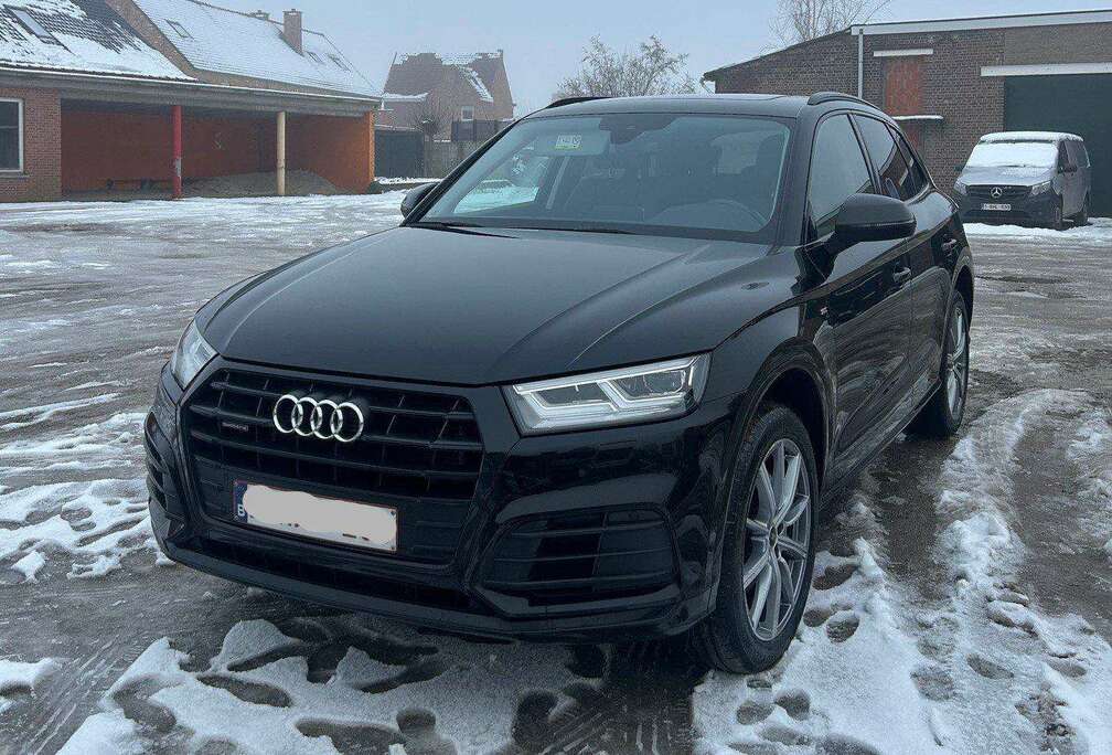 Audi Q5 50 TFSI e quattro S tronic sport