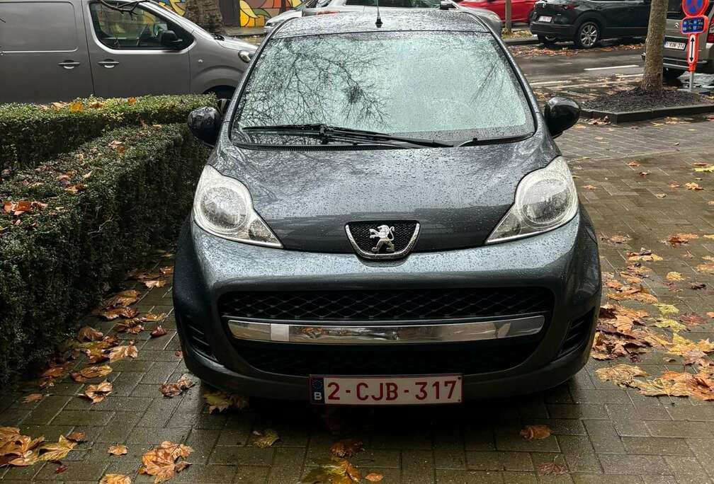 Peugeot 1.0i Trendy