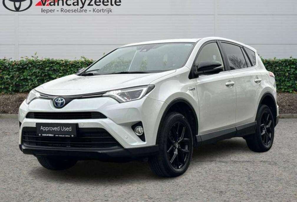 Toyota BLACK EDITION+cam+nav+sens V&A