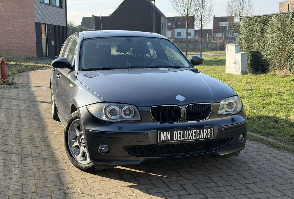 BMW 2.0 Benzine  150 pk  Handgeschakeld
