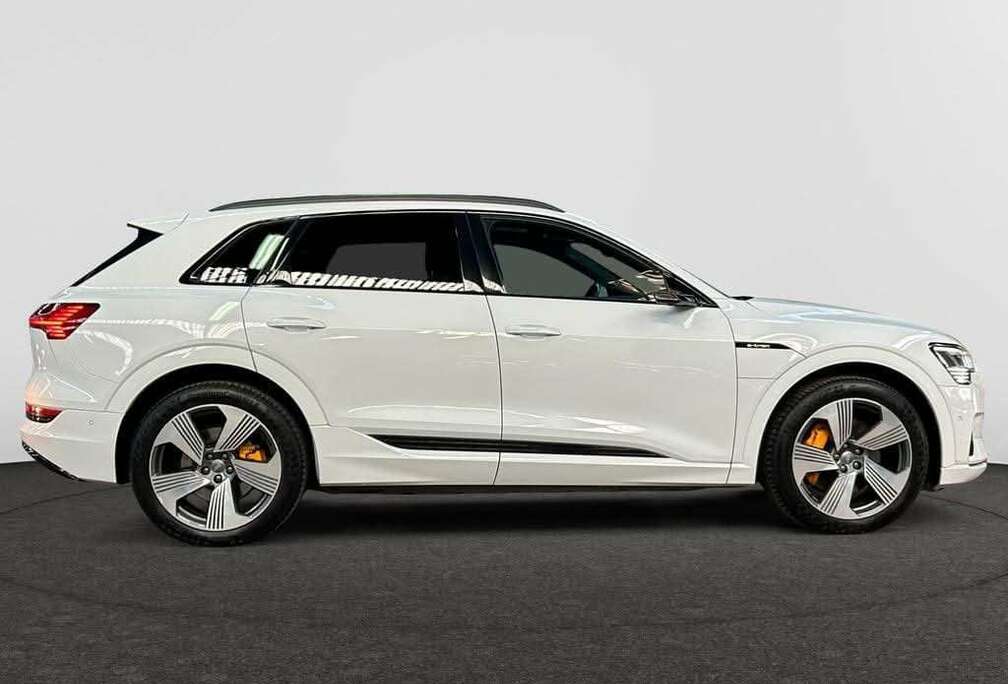 Audi e-tron 55 quattro advanced