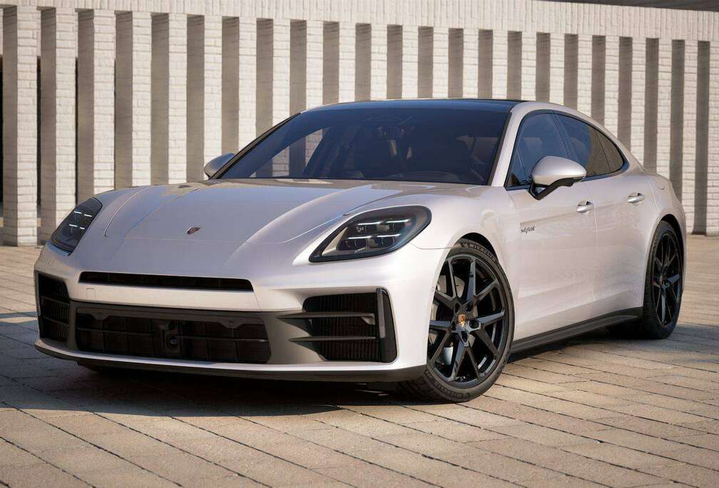 Porsche 4 E-HYBR ACTIVE-RIDE/SPORTUITL/HDMATRIX/AIR/21\