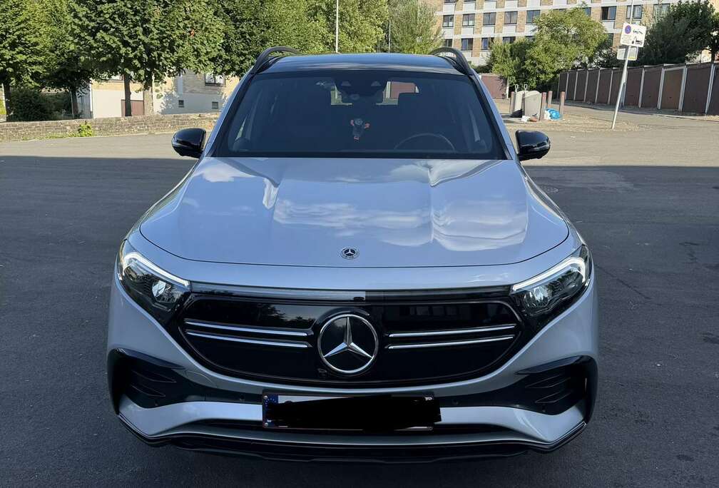 Mercedes-Benz 66.5 kWh 4-Matic Luxury Line