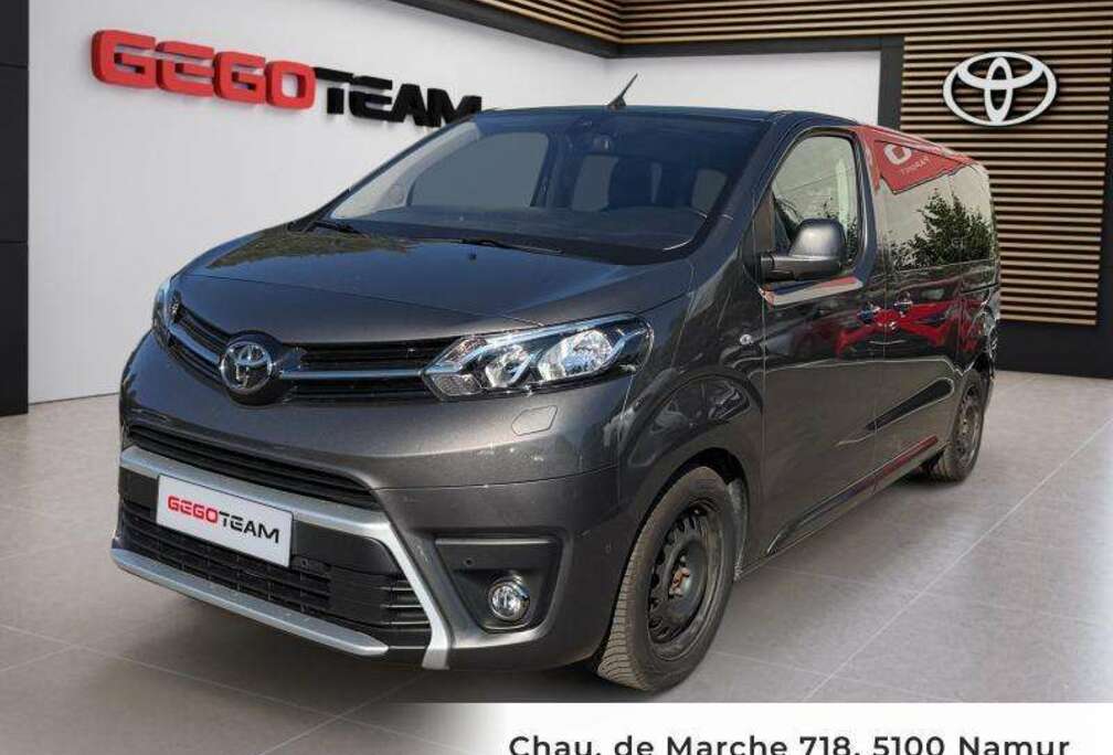 Toyota MPV