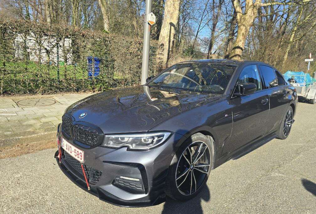 BMW 320i M Pakket