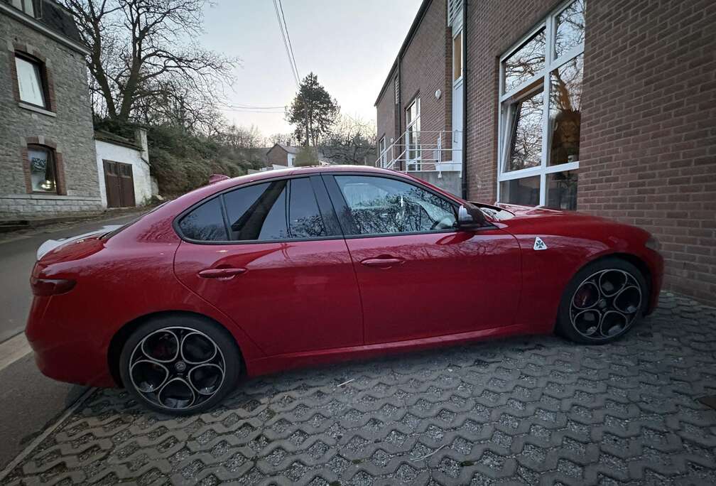 Alfa Romeo 2.2 MJD Super ATX