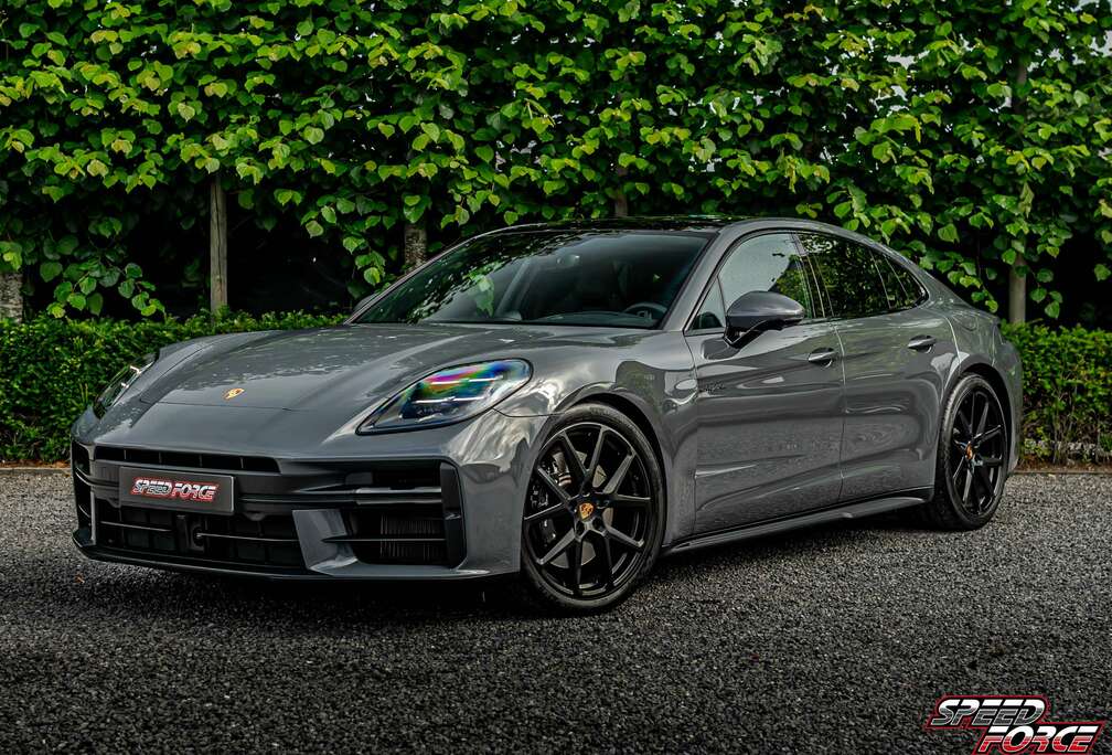 Porsche Facelift  Sportdesign  Sportstoelen 18-wegs  Sportuitlaat  21\