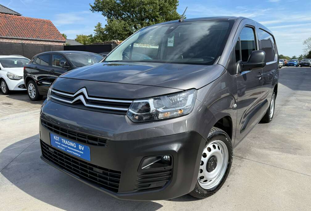 Citroen 1.5 BLUEHDI XL L2 AUTOMAAT 130PK 3 ZIT NAVIGATIE PDC CARPLAY DAB