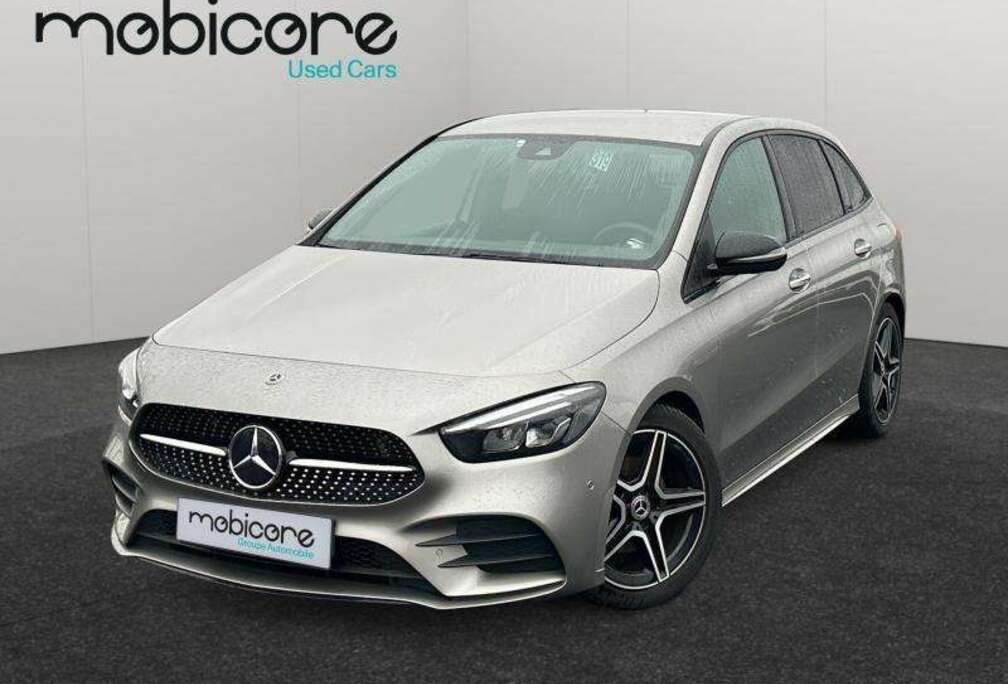 Mercedes-Benz AMG LINE Premium / Essence