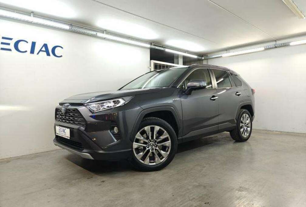 Toyota Premium Plus - 20663km - Pano dak - Garantie