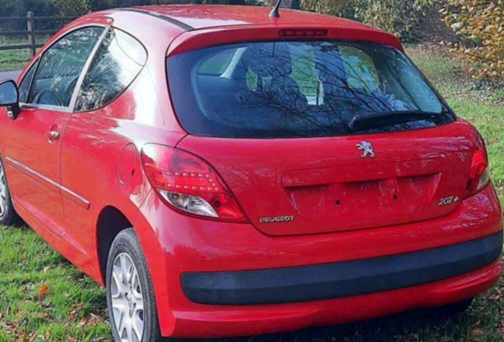 Peugeot 207 75 forever