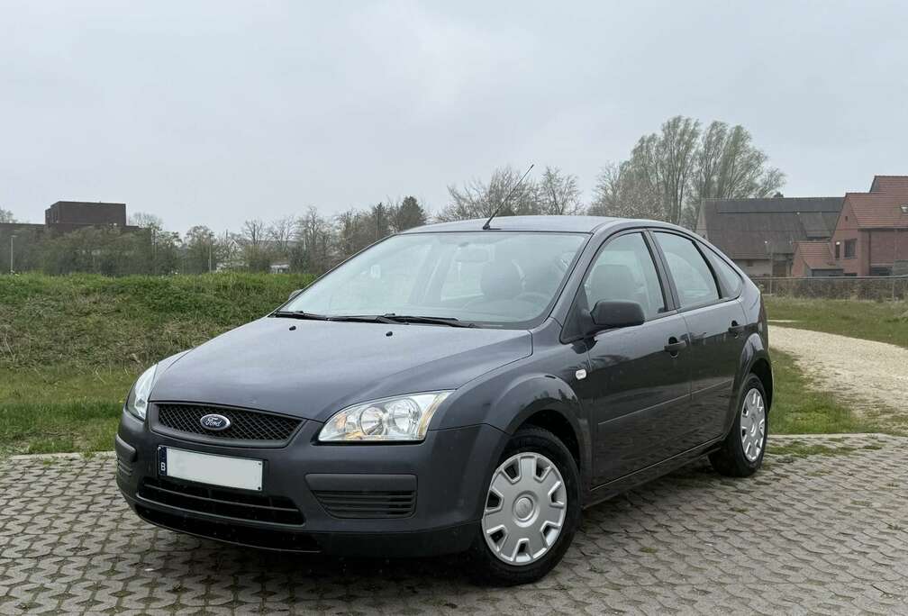 Ford 1.6i / Keuring / Airco / 93dkm