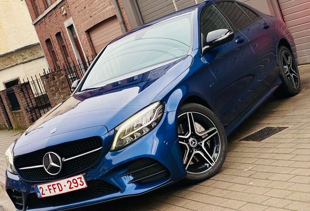 Mercedes-Benz de 9G-TRONIC Night Édition