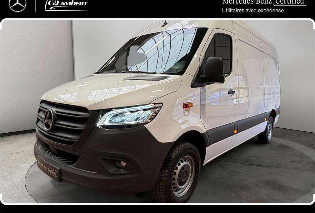 Mercedes-Benz 317 CDI L2 RWD Auto