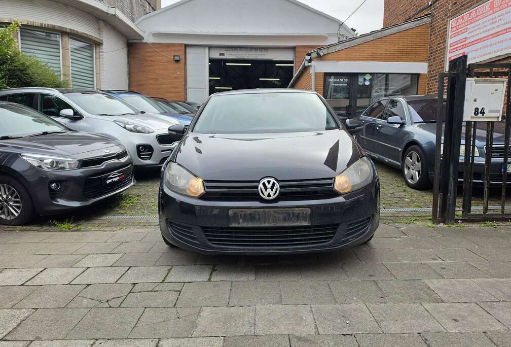 Volkswagen Golf 1.6 CR TDi Trendline DPF