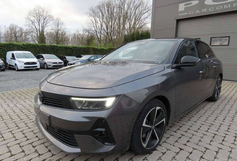 Opel Astra 1.5 D Elegance AUTOMAAT