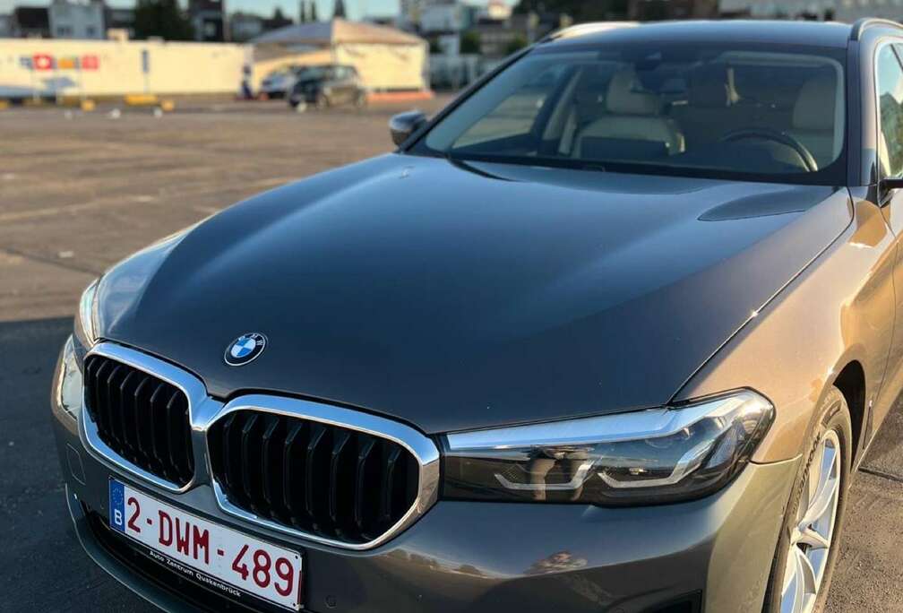 BMW Touring dXA MHEV