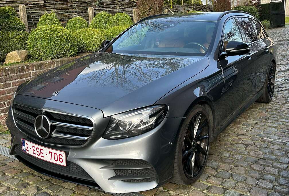 Mercedes-Benz E 220 d 4Matic T 9G-TRONIC AMG Line