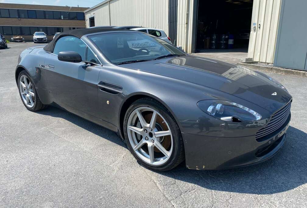 Aston Martin 4.3i (Marchand ou Export)