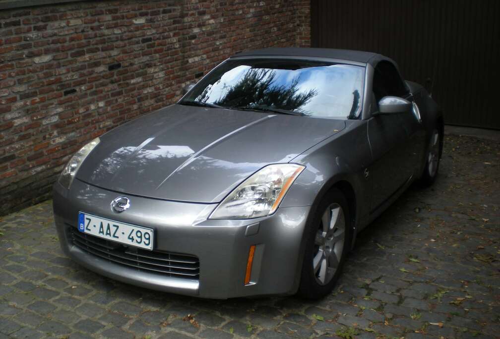 Nissan CABRIO  3.5i V6 24v  AUTOMATIQUE