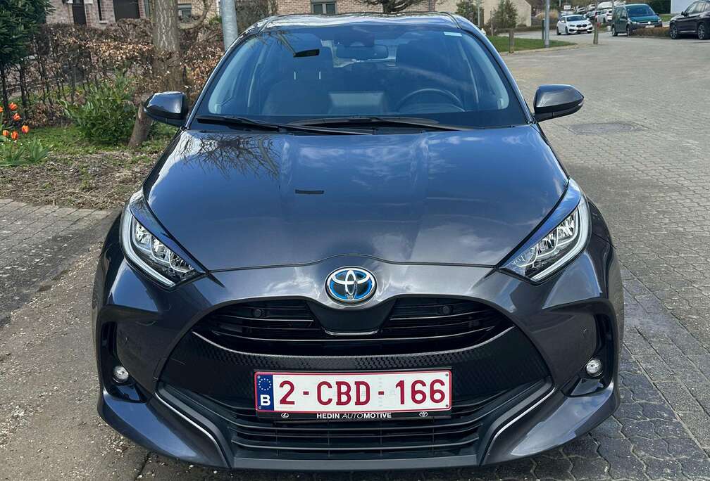 Toyota 1.5 Hybrid e-CVT Iconic