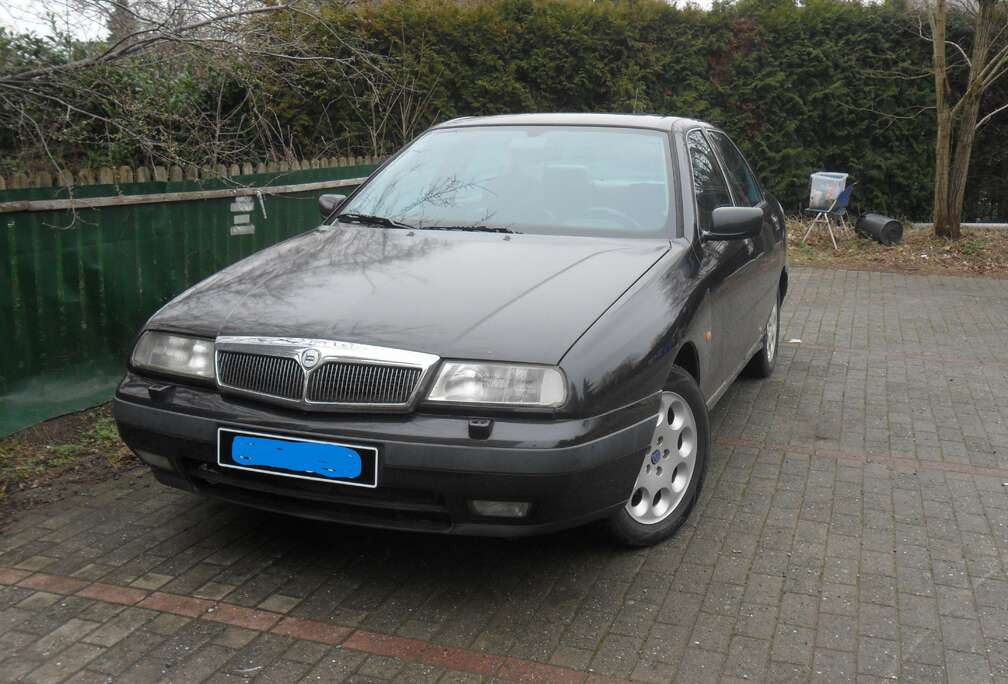 Lancia 2.4 5 cylindres 20V V.I.S.