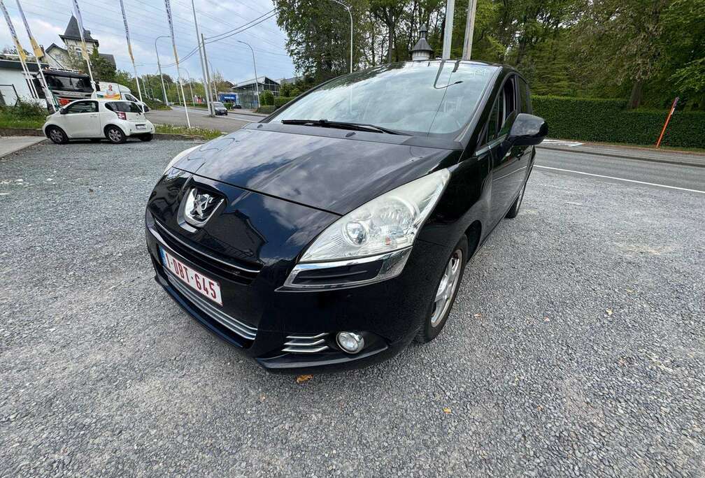Peugeot 5008 1.6 HDi Access FAP