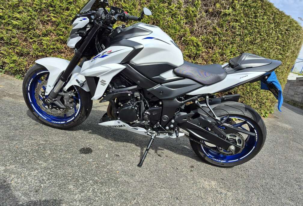 Suzuki