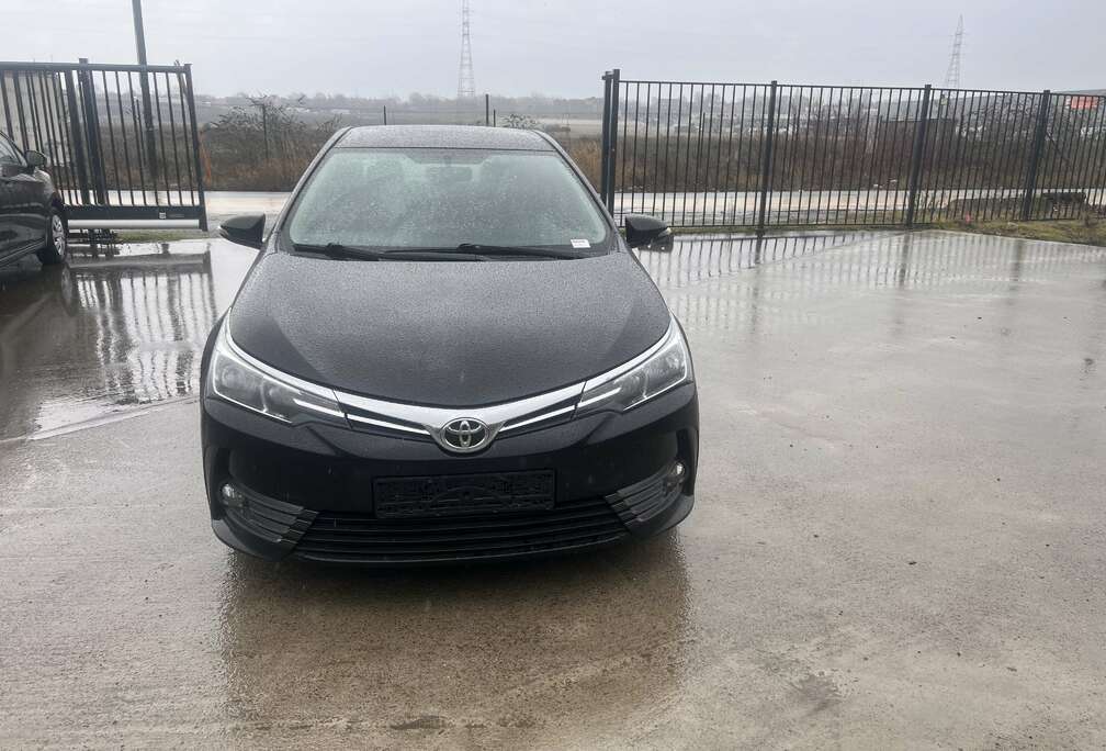 Toyota 1.6 Sedan ONLY FOR EXPORT AFRIQUE