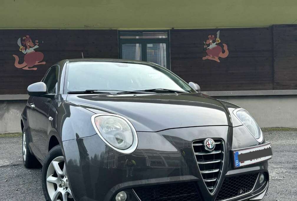 Alfa Romeo 1.4i Junior