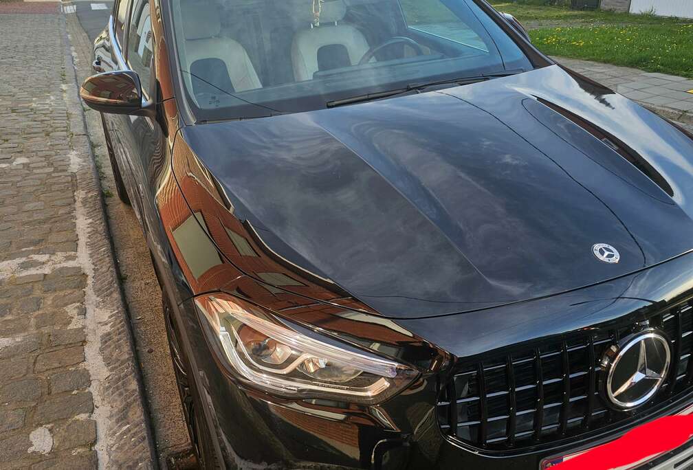 Mercedes-Benz GLA 250 e PHEV