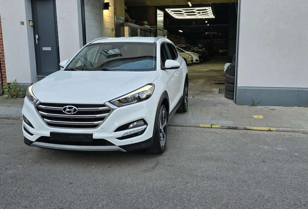 Hyundai 1.7 CRDi 2WD Launch Edition ISG