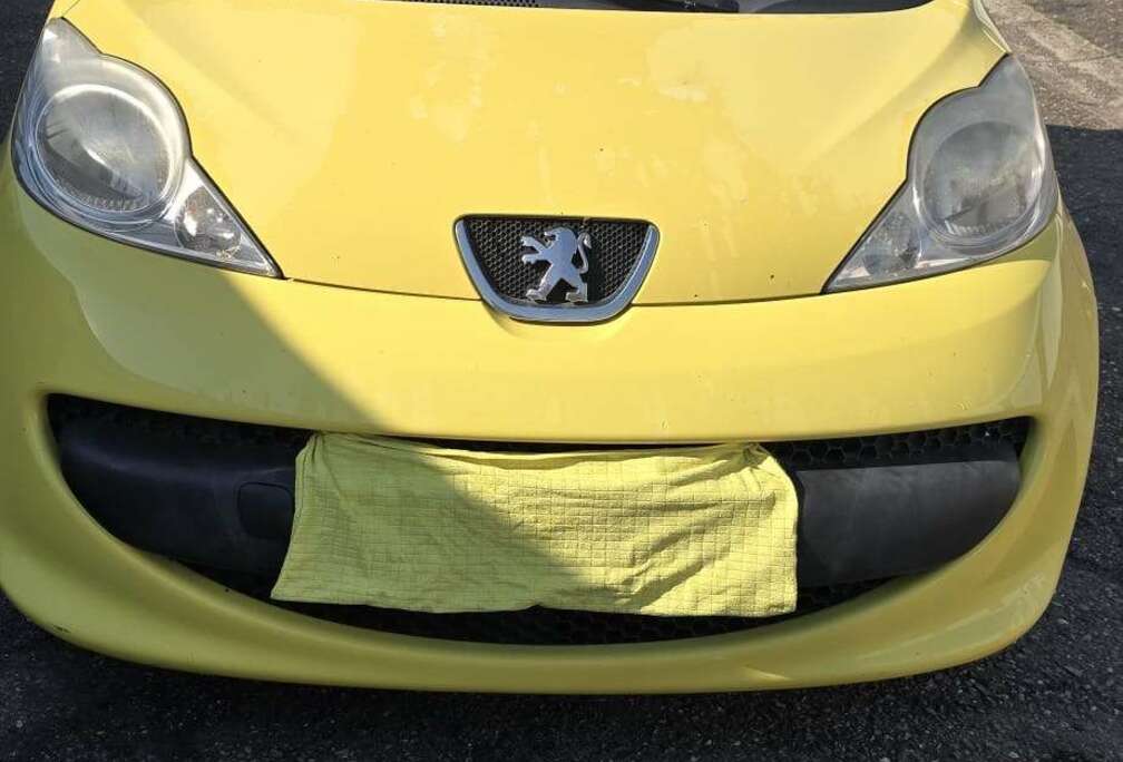 Peugeot 107 1.0i Black