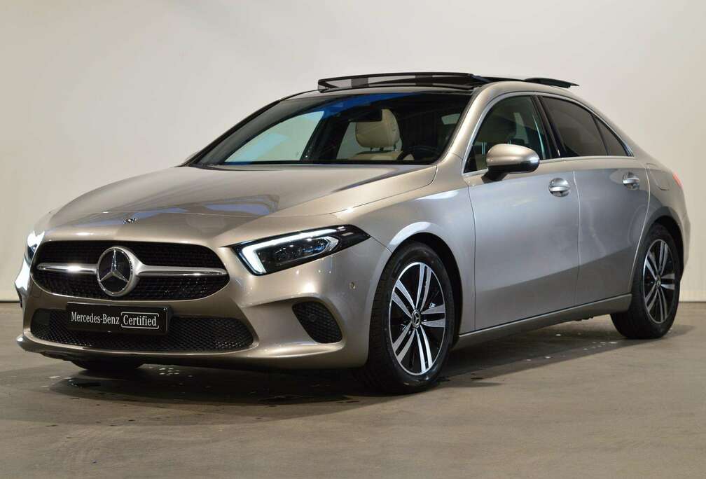 Mercedes-Benz d  Smartphone Integratie  Panoramisch Dak  Memo