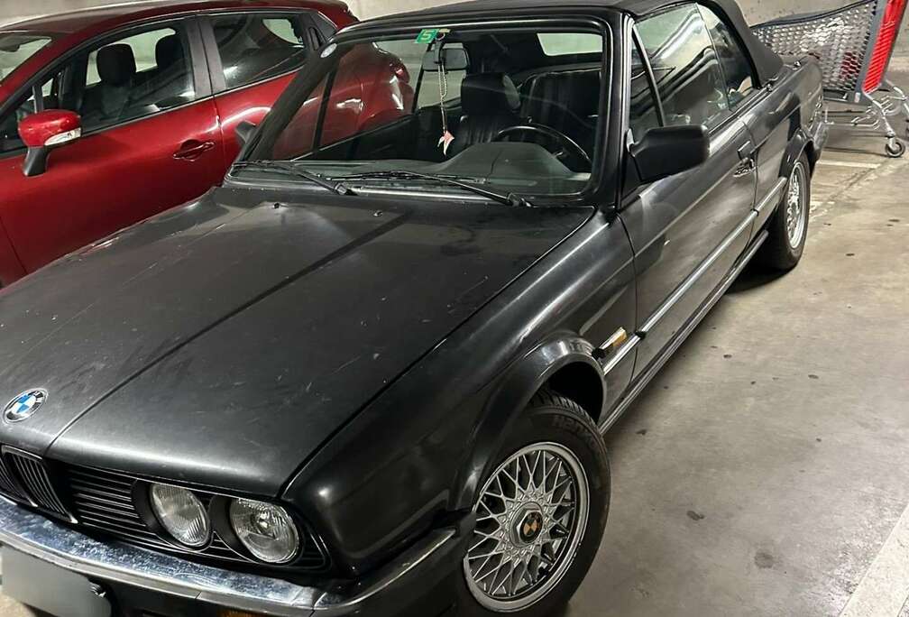 BMW 320i