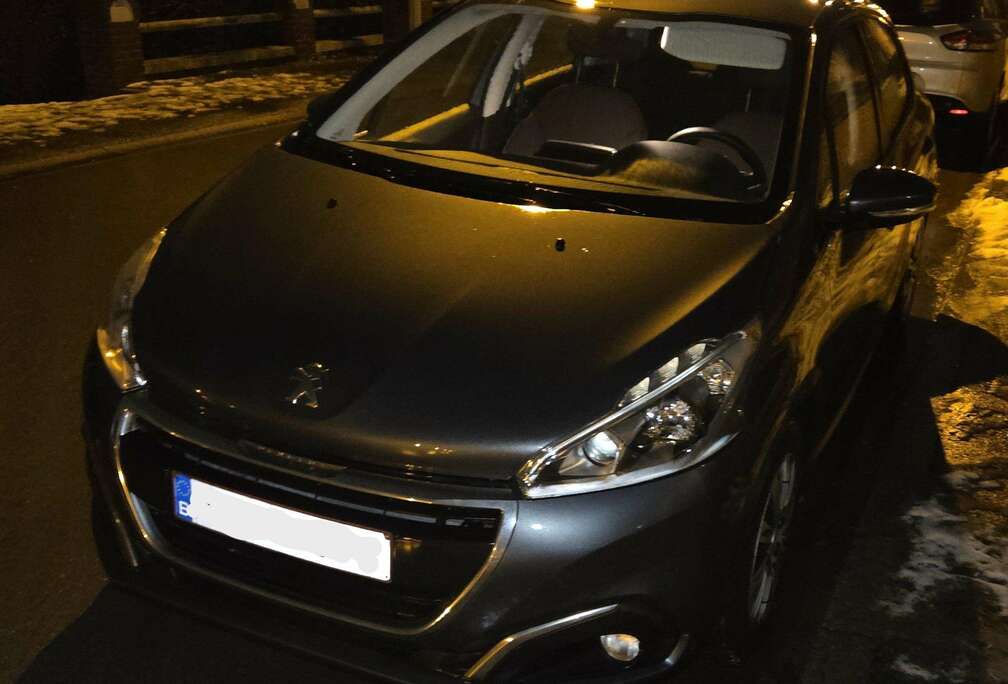 Peugeot 208 1.6 BlueHDi Active