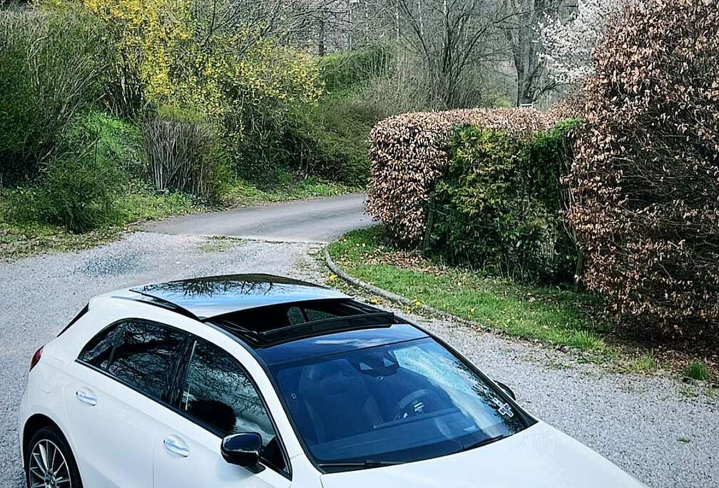 Mercedes-Benz FULL OPTION