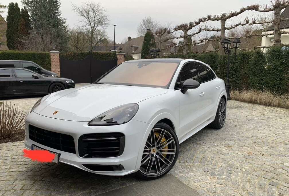 Porsche 3.0 Turbo V6 Tiptronic S Platinum