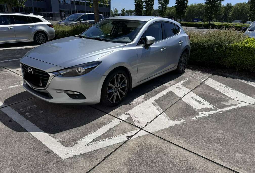 Mazda 2.0i Skycruise