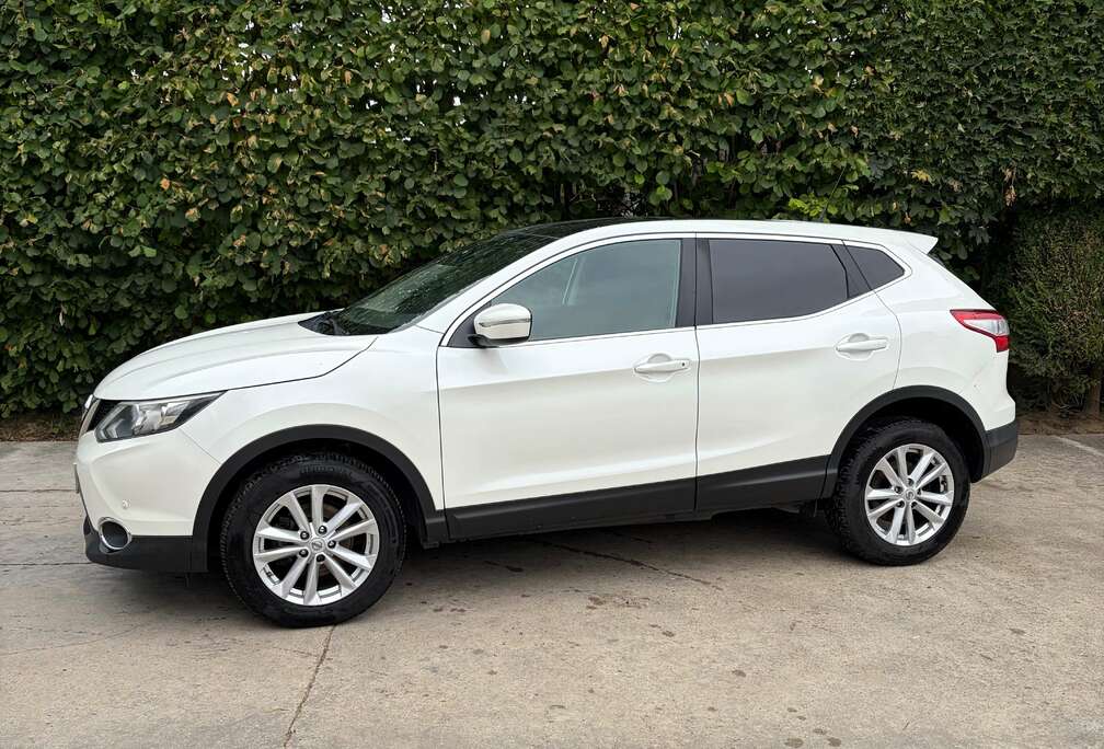 Nissan Qashqai 1.2 DIG-T 2WD Acenta