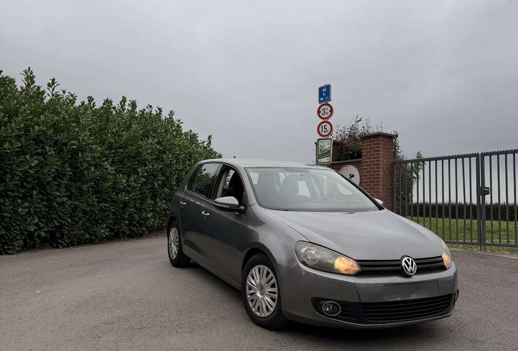 Volkswagen 1.6 CR TDi Highline DPF