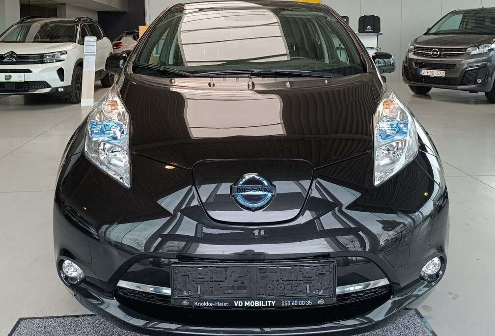Nissan 30 kWh BLACK ED.*Navi*Cam*Leder*ZetelVerw*BLT*DAB*
