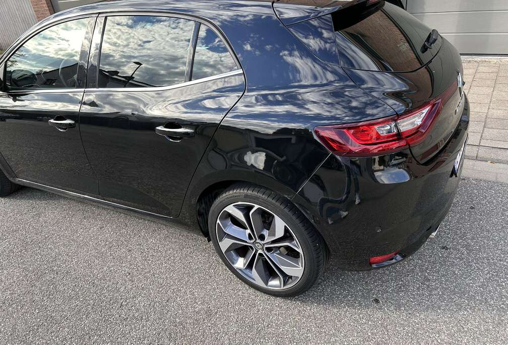 Renault TCe 140 GPF BOSE EDITION