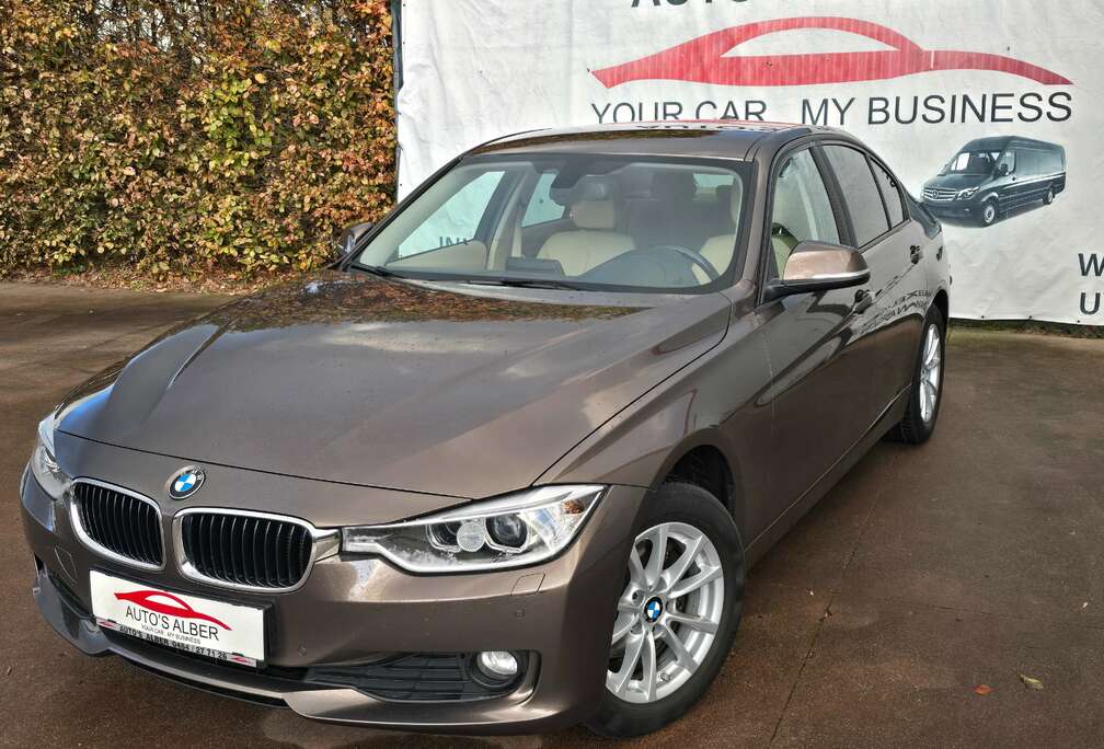 BMW 316i Touring Aut. Sport Line