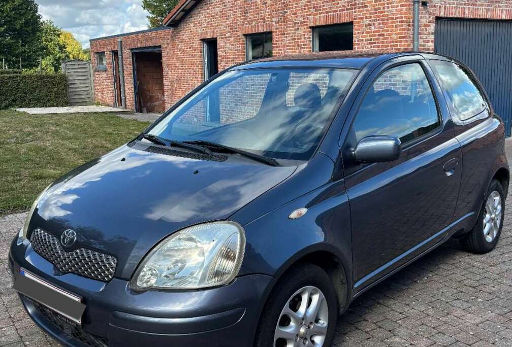 Toyota 2005 - 189.000 km - Niet Gekeurd