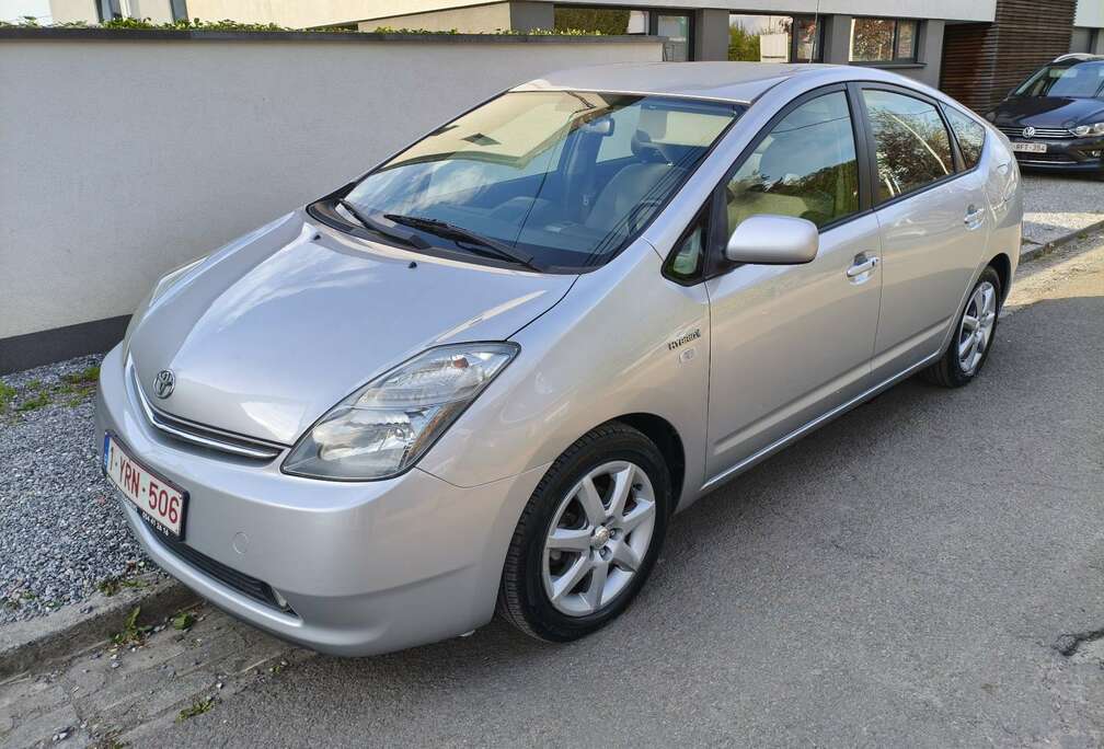 Toyota Prius Hybrid 1.5i VVT-i 16v THS Luna