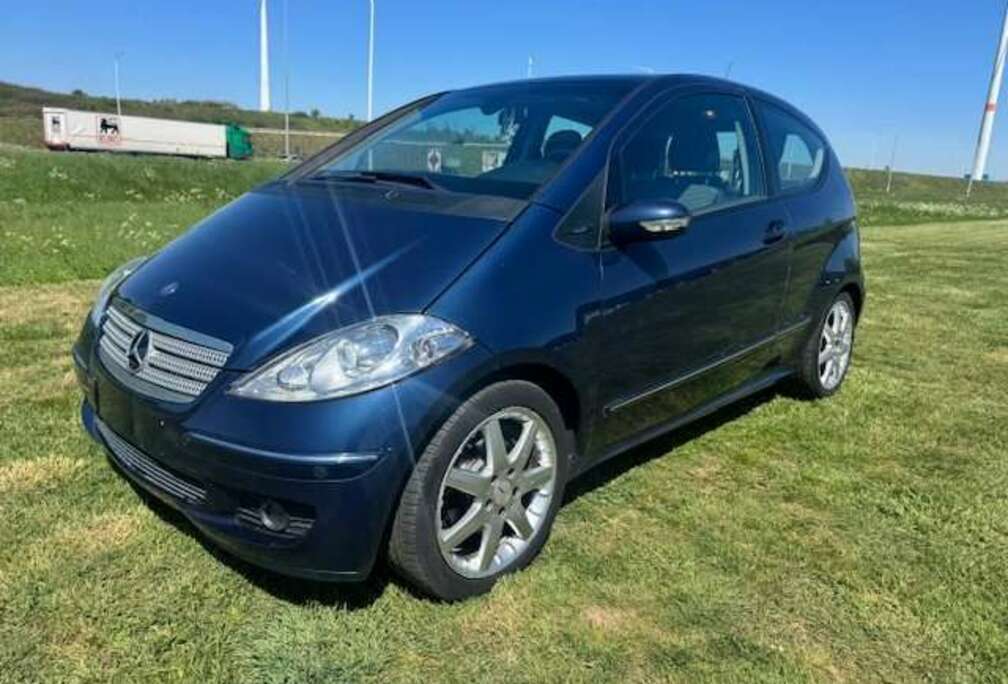 Mercedes-Benz A 200 Elegance